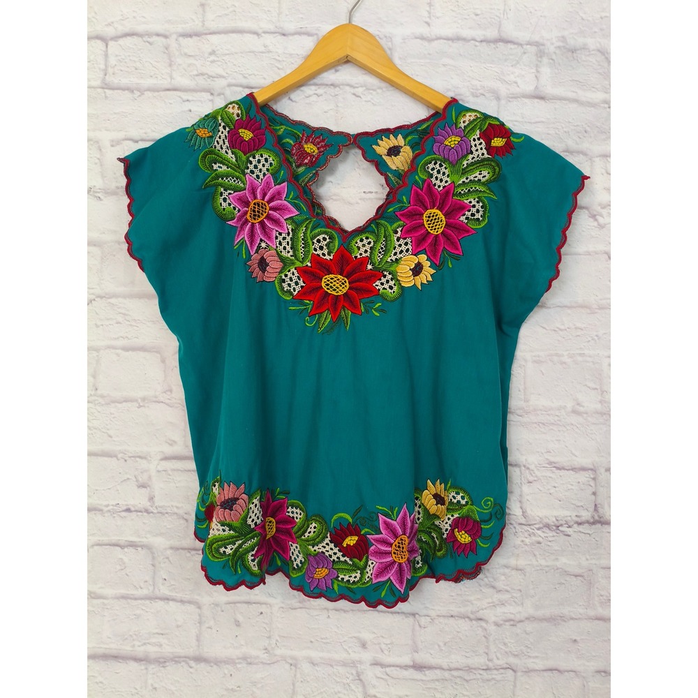 Teal Mexican Embroidered Floral Blouse Scalloped Hem Keyhole back Festival X/XXL